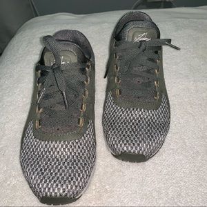 NIKE Air Max Zero Essential GS (Youth)